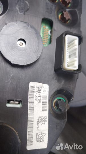 Щиток приборов Nissan Almera N16 2004 BN709