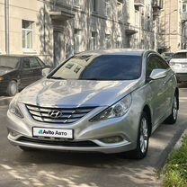 Hyundai Sonata 2.0 AT, 2012, 249 000 км, с пробегом, цена 970 000 руб.