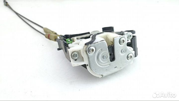 Замок двери передний левый Mitsubishi Outlander