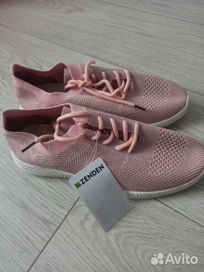 Полуботинки женские Zenden Active. Новые