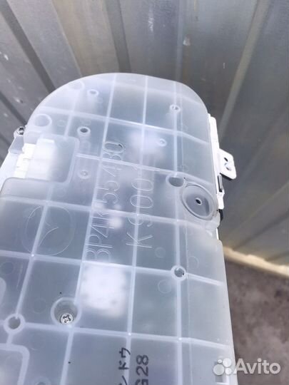 Щиток приборов комбинация Mazda 3 Bk АКПП