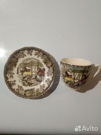 Чашка с блюдцем кофейная