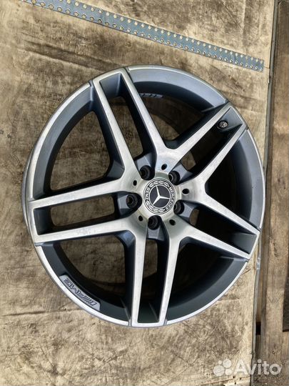 Диски mercedes r 19 AMG 8.5Jx19H2 ет38