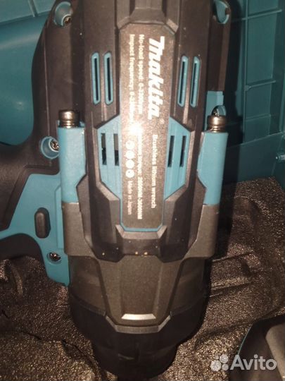 Гайковерт аккумуляторный makita 3000нм