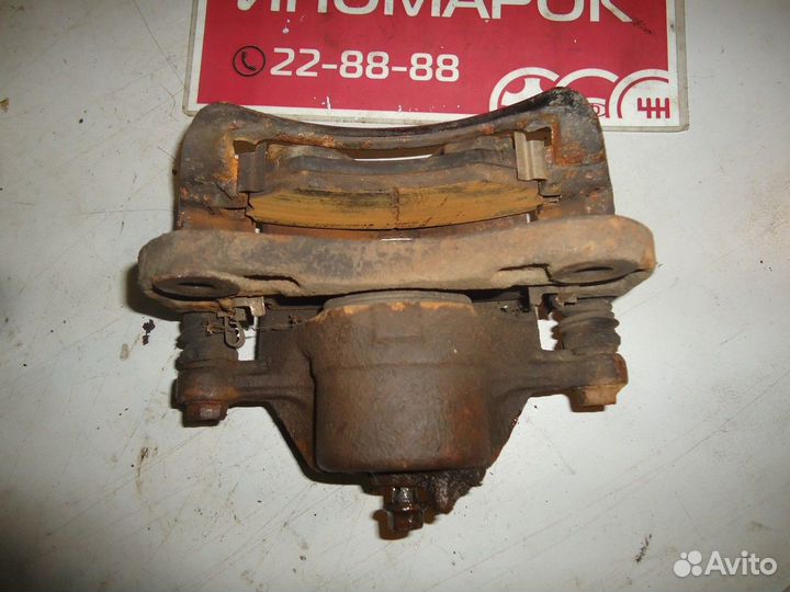 Суппорт передний левый