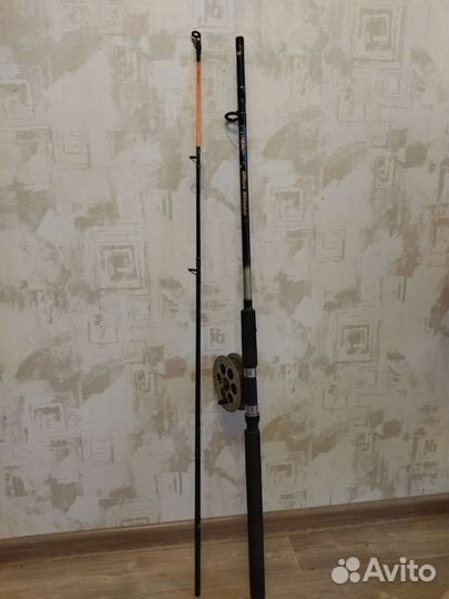 Спининг Mikado