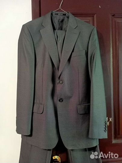 Мужской классический костюм
