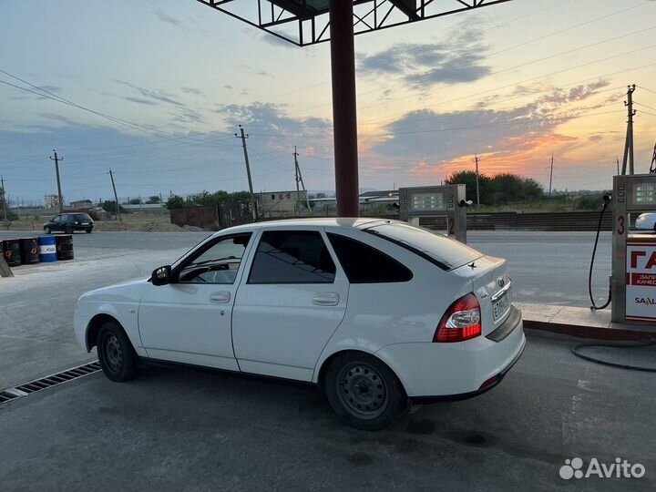 Сиденья на priora 2