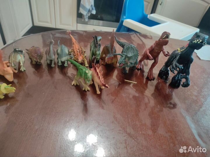 Динозавры фигурки