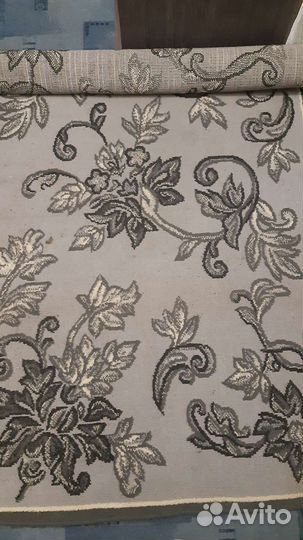 Ковер шерстяной