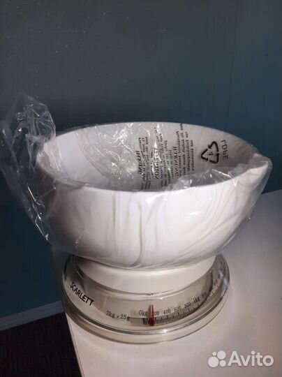 Весы кухонные Scarlett (до 3 кг)