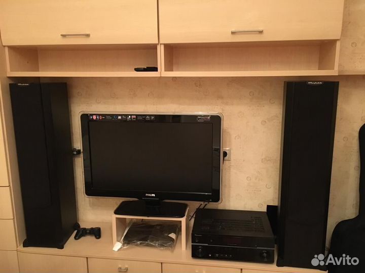 Акустические колонки Wharfedale Vardus 400