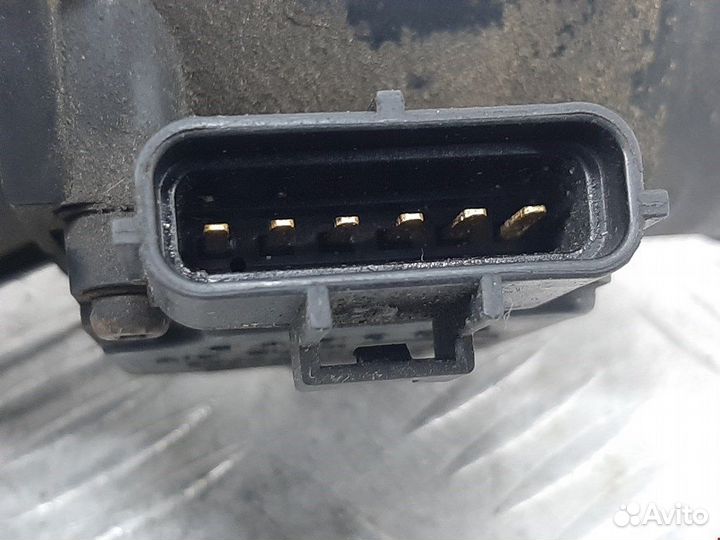 Расходомер воздуха (дмрв) для Ford Focus 1 1054419