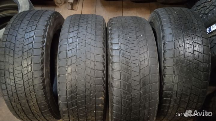 Bridgestone Blizzak DM-V1 245/65 R17 105R