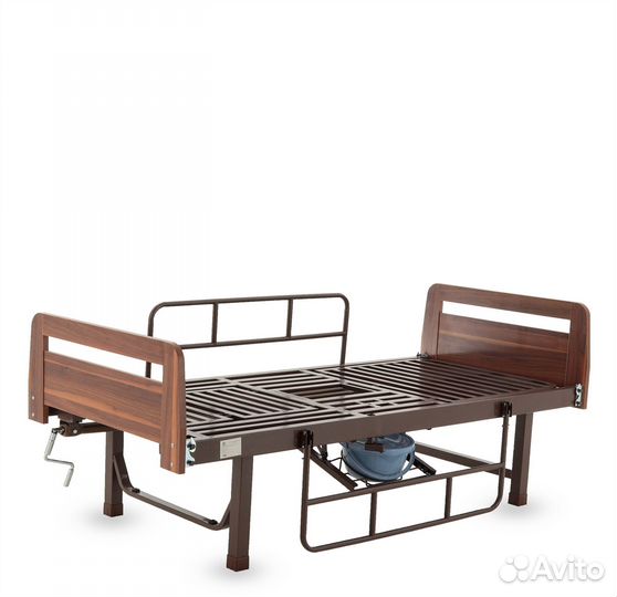 Медицинская кровать металическая с механизмом