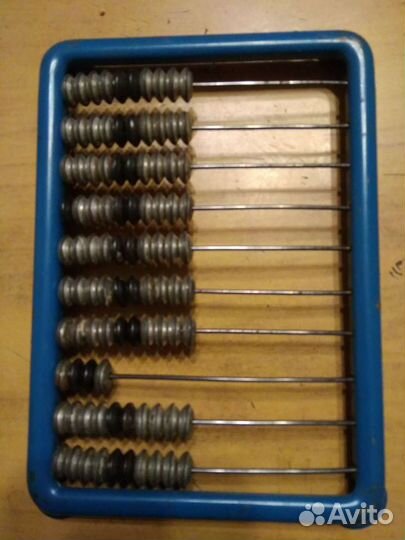 Счеты школьные