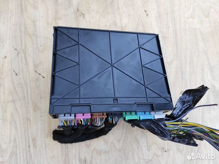 Блок комфорта 13586585 Opel Astra J Insignia Mokka