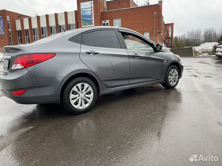 Hyundai Solaris 1.6 AT, 2012, 187 000 км