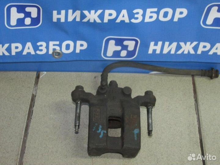 Суппорт задний правый Infiniti G 35 V36 2007-2014