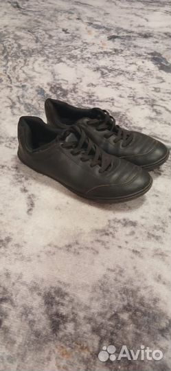 Футбольные бутсы 36 размер