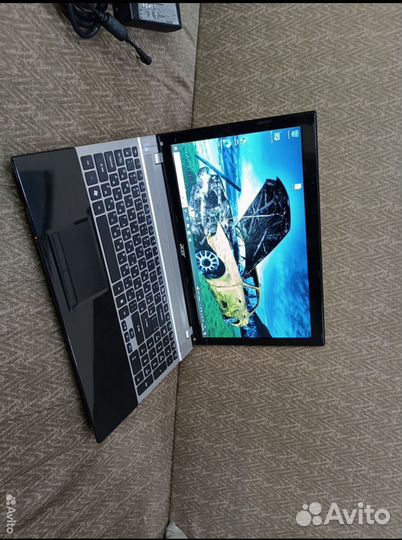 Ноутбук acer i5-3/8gb OYZ/SSD