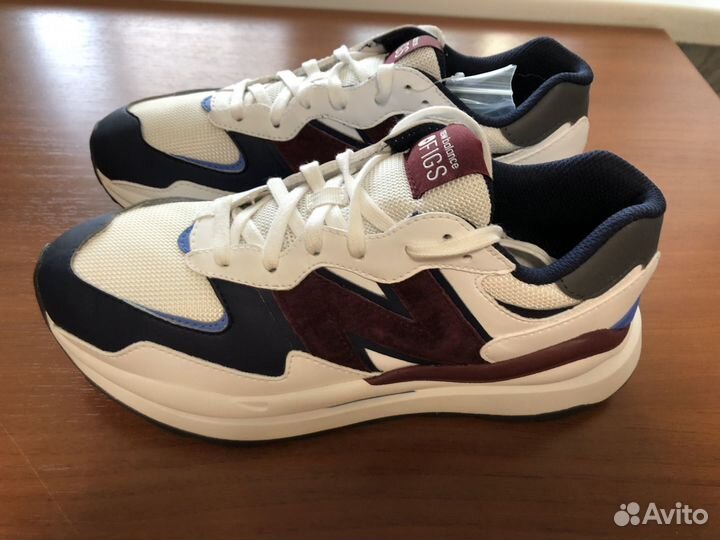 Оригинал New Balance 5740 новые 41.5