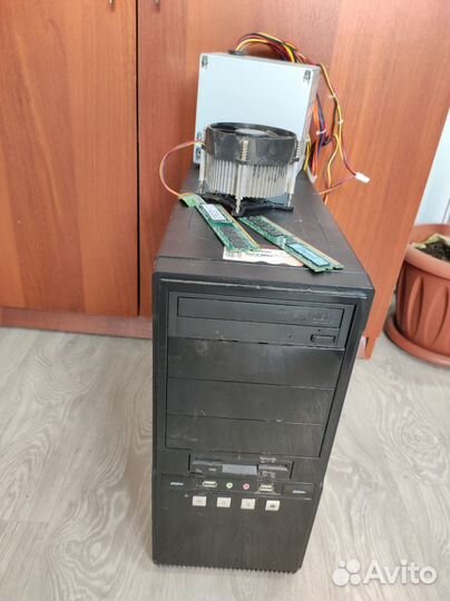 Мониторы для компьютера и системный блок