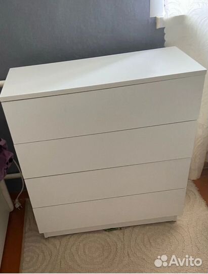 Комод белый