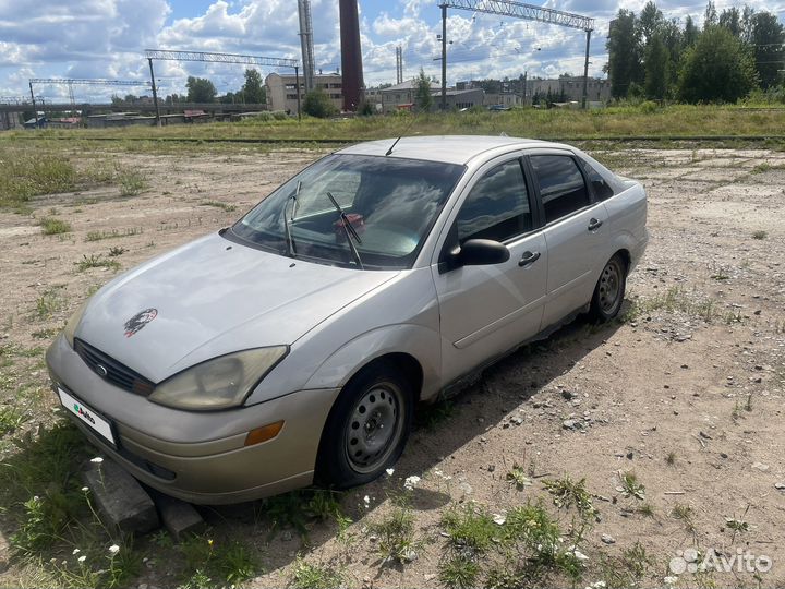 Ford Focus 2.0 AT, 2004, битый, 215 000 км