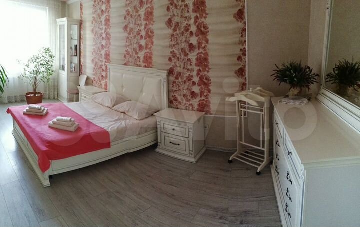 2-к. квартира, 65 м², 5/17 эт.