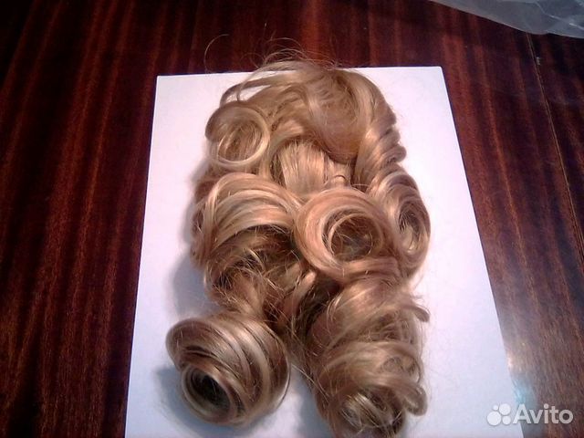 Шиньон - хвост на заколке