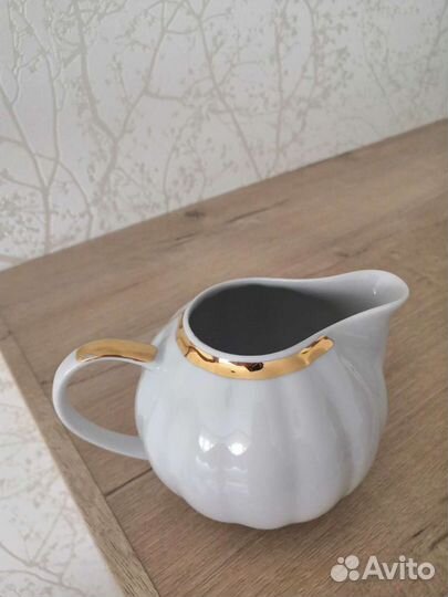 Молочник дулево 