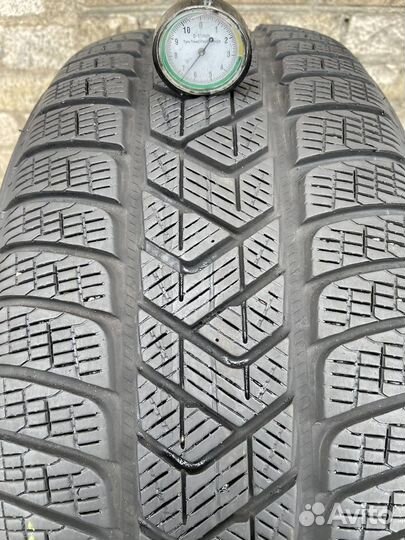 Pirelli Scorpion Winter 255/55 R18