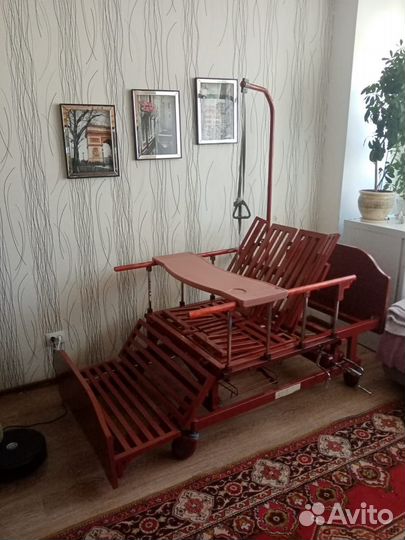 Медицинская кровать функциональная для лежачих бол
