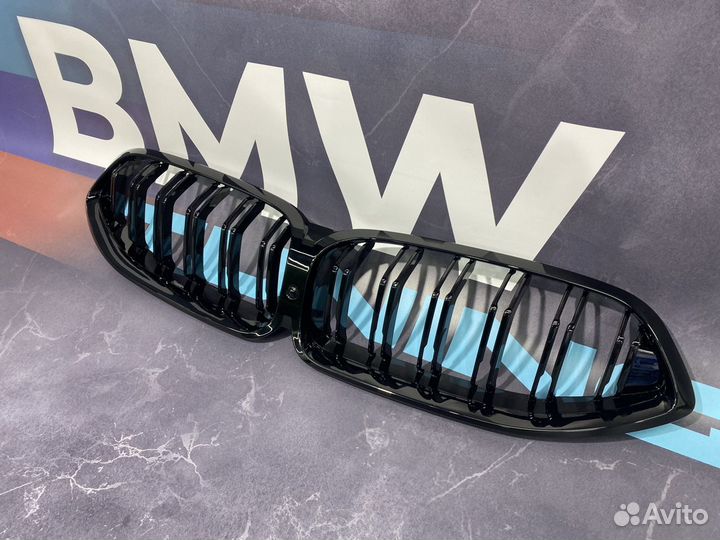 Решетки радиатора BMW G16, М, черный глянец