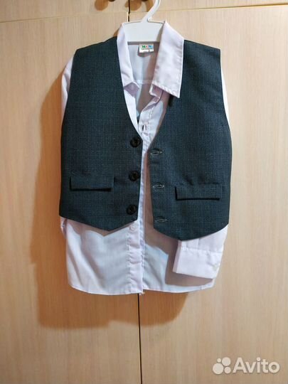 Костюмы тройка