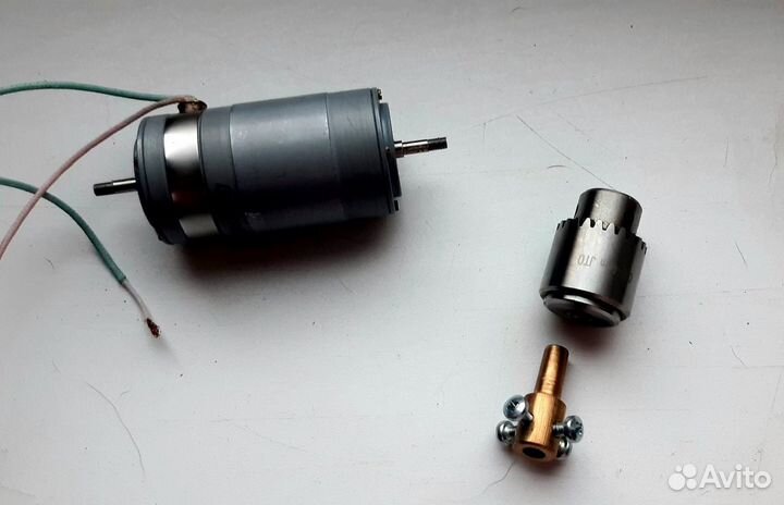 Трех-кулачковый патрон для микродрели