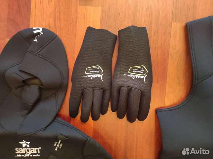 Костюм для подводного плавания