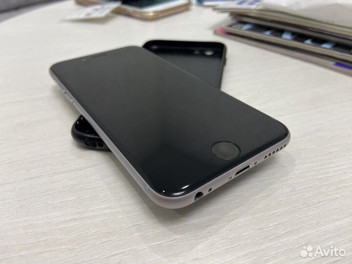 iPhone 6S, 32 ГБ