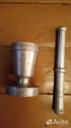 Ступка старинная,подстаканники винтаж