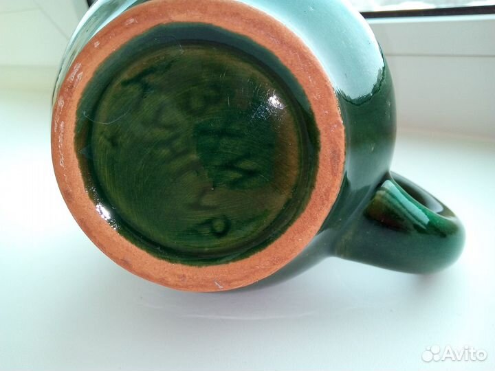 Две кружки из обливной керамики