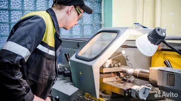 Станочник широкого профиля Вахта г. Миасс
