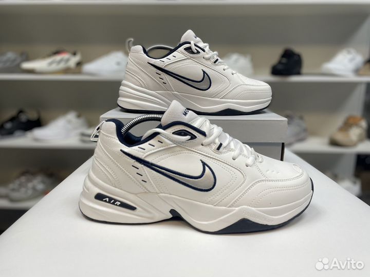 Кроссовки Nike Air Monarch