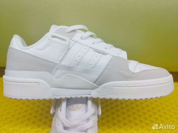 Adidas forum low