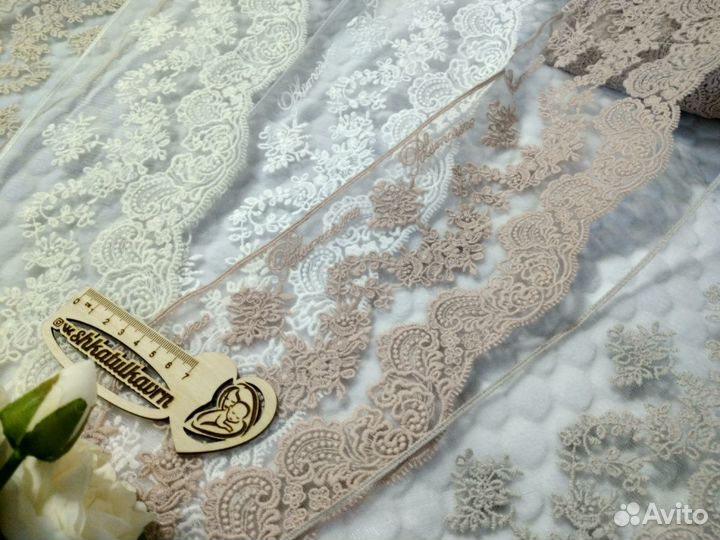 Кружево блюмарин