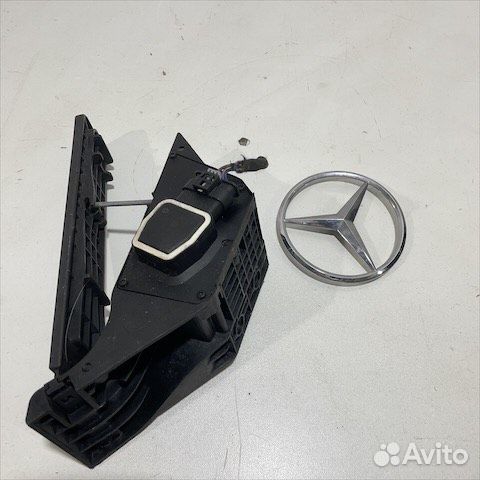 Педаль газа Мерседес 204 212