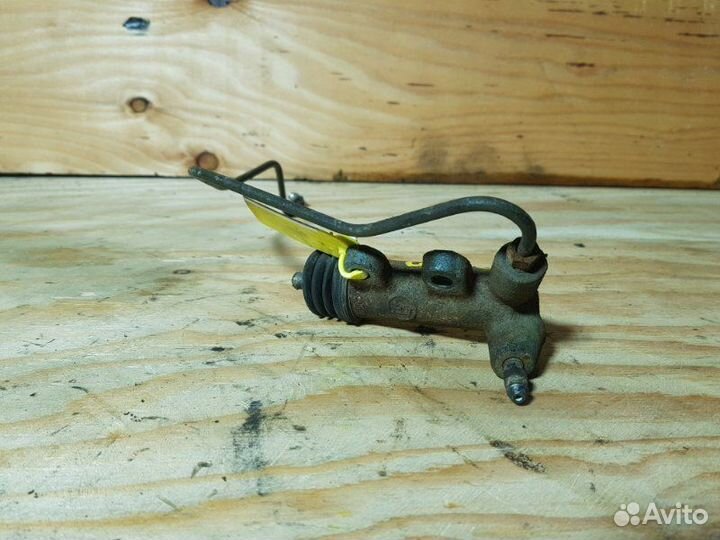 Рабочий цилиндр сцепления toyota tercel