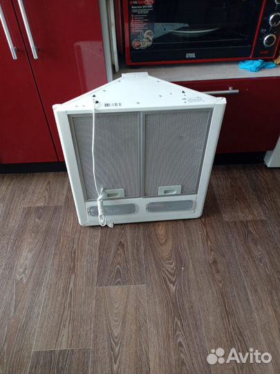 Вытяжка для кухни кварц