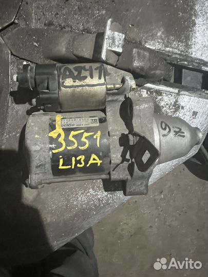 Продам стартер на хонда фит GD1