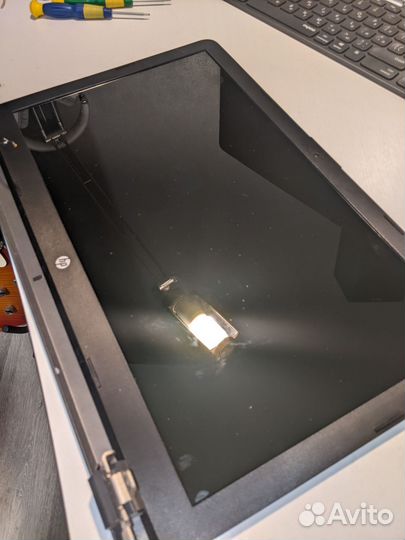 Дисплей HP 250 G6 новый в старой крышке с обвесом